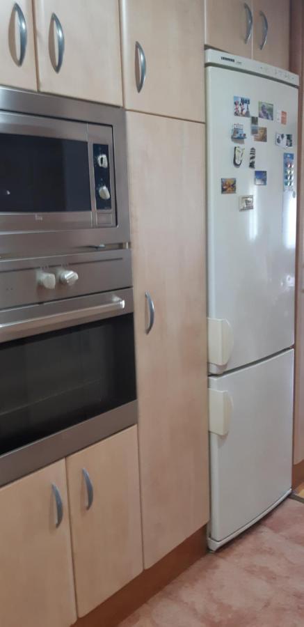 Precioso!! Apartamento En El Centro De Sabadell Apartment Bagian luar foto